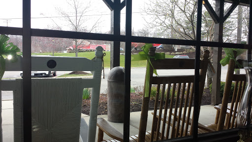 American Restaurant «Cracker Barrel Old Country Store», reviews and photos, 2371 E Aurora Rd, Twinsburg, OH 44087, USA