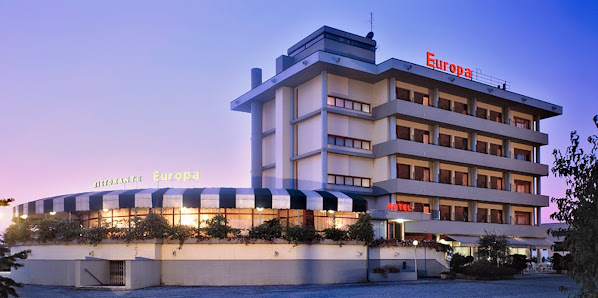 Ristorante Hotel Europa V.le Porta Po, 92, 45100 Rovigo RO, Italia