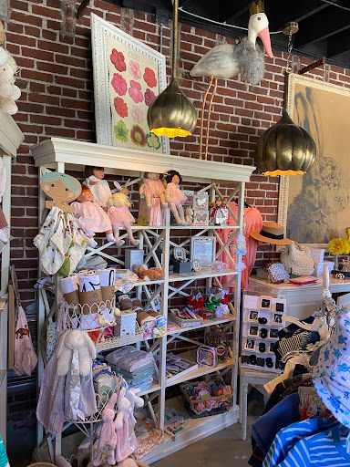 Boutique «Rabbit In the Moon», reviews and photos, 4037 Summit Plaza Dr, Louisville, KY 40241, USA