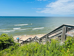 Tunnel Park Beach'in fotoğrafı geniş bir kıyı şeridi ile birlikte