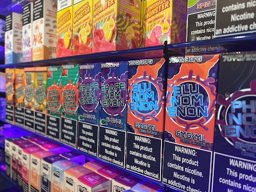 Tobacco Shop «Glass Gardens», reviews and photos, 35213 23 Mile Rd, New Baltimore, MI 48047, USA