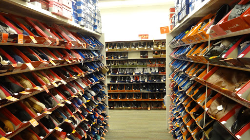 Shoe Store «Payless ShoeSource», reviews and photos, 14991 N Kelsey St, Monroe, WA 98272, USA