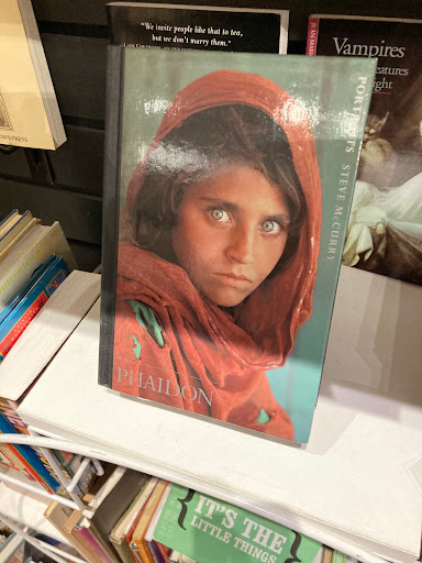 Used Book Store «Squeezebox Books & Music Inc», reviews and photos, 1235 Chicago Ave, Evanston, IL 60202, USA