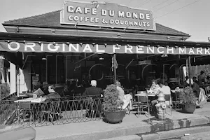 Cafe Du Monde image