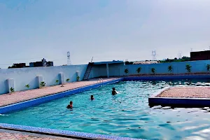 Infinity Swimming pool image
