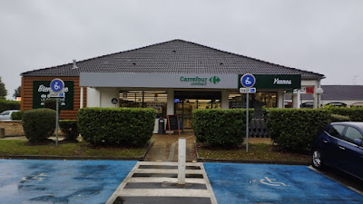 Carrefour Contact à Yerres