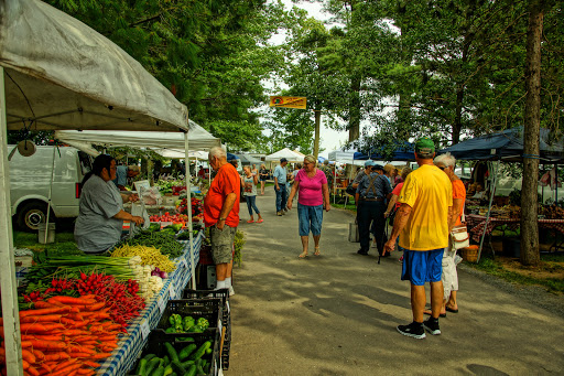 Grocery Store «Country Lane Market & Pantry», reviews and photos, 1642 16th St, Barron, WI 54812, USA