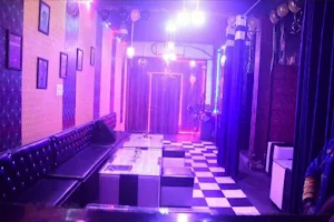 King Lounge Gorakhnath Gorakhpur image