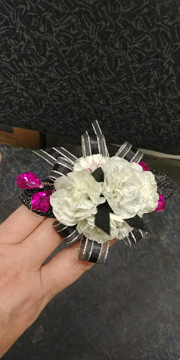 Florist «Fort Campbell Flower Shop», reviews and photos, 2840 Bastogne Ave, Fort Campbell, KY 42223, USA