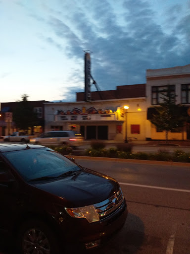 Movie Theater «Strand Theatre», reviews and photos, 219 W Chicago Rd, Sturgis, MI 49091, USA