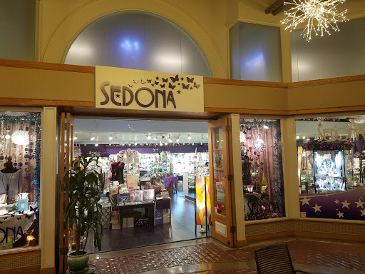 Esoteric shops in Honolulu