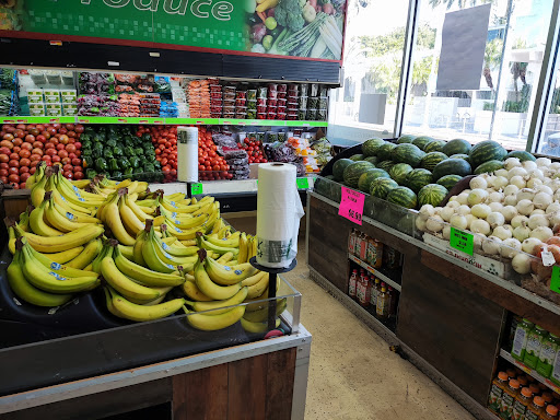 Grocery Store «Meridian Food Market», reviews and photos, 812 6th St, Miami Beach, FL 33139, USA