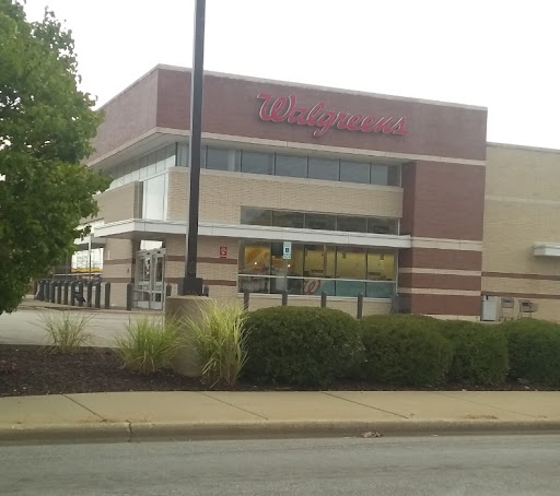 Drug Store «Walgreens», reviews and photos, 1 E Ogden Ave, Westmont, IL 60559, USA