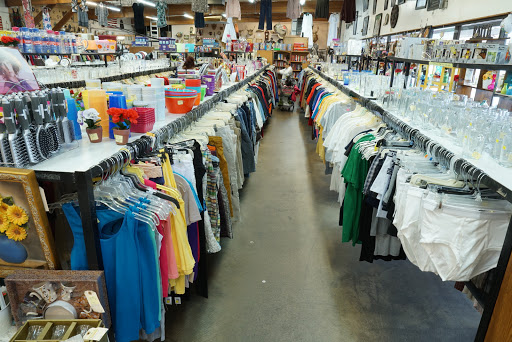 Thrift Store «The Thrift Store», reviews and photos, 6606 Fruitridge Rd, Sacramento, CA 95820, USA