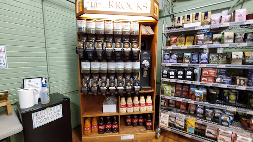 Grocery Store «Horrocks Farm Market», reviews and photos, 235 Capital Ave SW, Battle Creek, MI 49037, USA