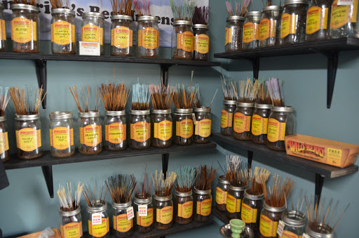 Up In Smoke, 105 Columbia Ave, Glasgow, KY 42141, USA, 