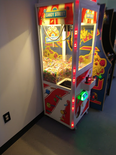 Bowling Alley «Spare Time Groton», reviews and photos, 27 Kings Hwy, Groton, CT 06340, USA