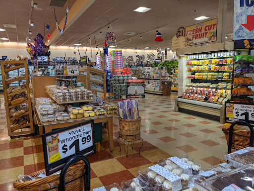 Grocery Store «Market Basket», reviews and photos, 352 W Center St, West Bridgewater, MA 02378, USA
