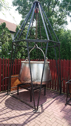 Fehértói Halászcsárda és Szálloda - Kocsma