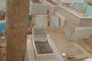 Liaquatabad Graveyard image