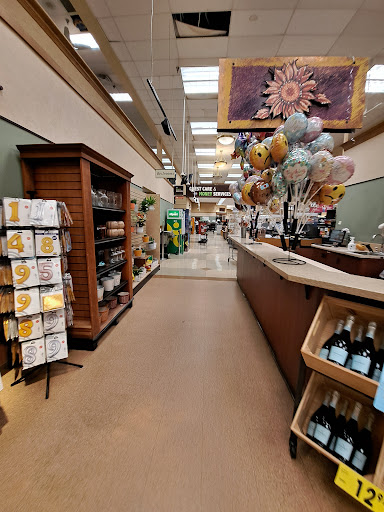 Grocery Store «Kroger Fresh Fare», reviews and photos, 3330 Piedmont Rd NE, Atlanta, GA 30305, USA