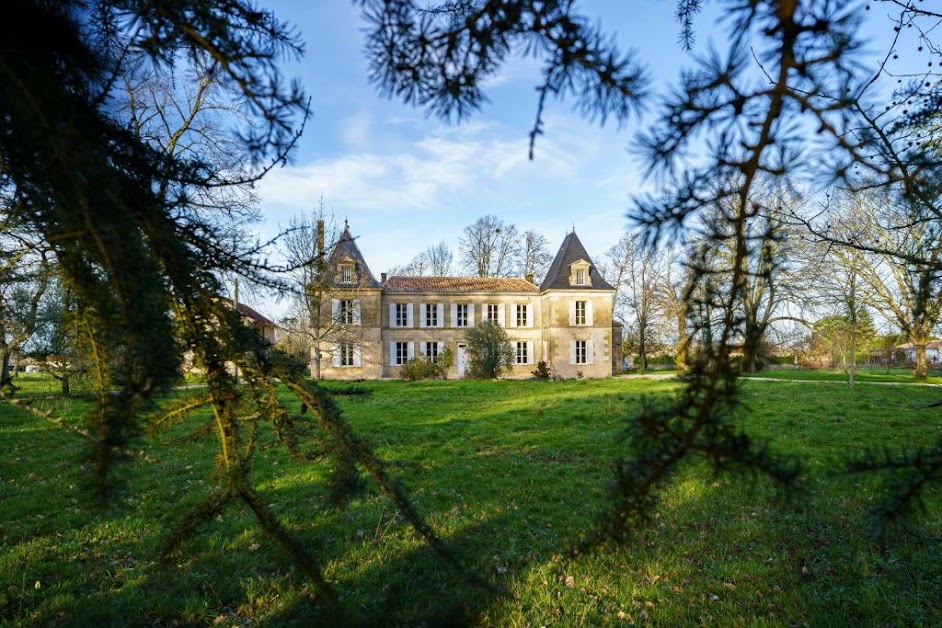 Château Biset à Saint-Philippe-du-Seignal (Gironde 33)