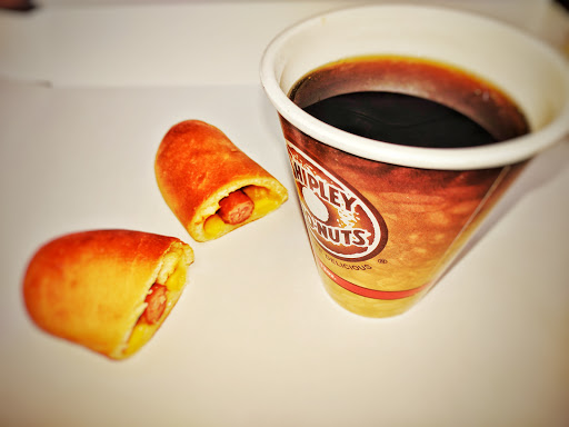 Donut Shop «Shipley Do-Nuts», reviews and photos, 1500 W Hebron Pkwy #100, Carrollton, TX 75010, USA