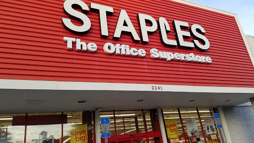 Office Supply Store «Staples», reviews and photos, 2241 N Monroe St, Tallahassee, FL 32303, USA