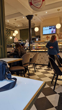 Atmosphère du Restaurant servant le petit-déjeuner Paul Franklin Roosevelt à Paris - n°15