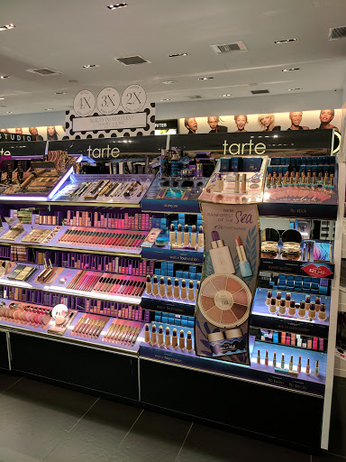 Cosmetics Store «SEPHORA», reviews and photos, 4766 Admiralty Way C1-3, Marina Del Ray, CA 90202, USA