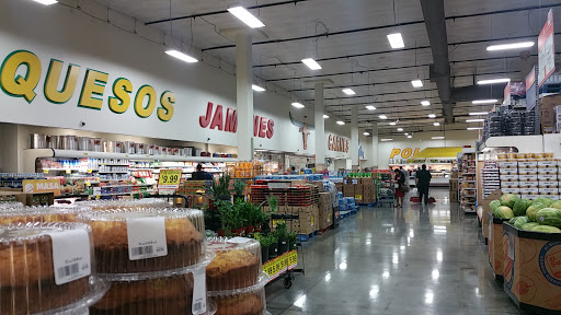 Grocery Store «El Super», reviews and photos, 7000 Alameda St, Huntington Park, CA 90255, USA