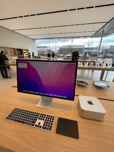 Computer Store «Apple MarketStreet», reviews and photos, 1220 Market St, Lynnfield, MA 01940, USA