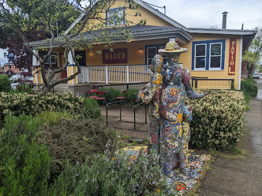 Grocery Store «Red Barn Natural Grocery», reviews and photos, 357 Van Buren St, Eugene, OR 97402, USA