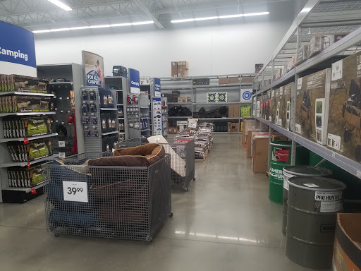 Sporting Goods Store «Academy Sports + Outdoors», reviews and photos, 9997 Crossing Way #800, Denham Springs, LA 70726, USA