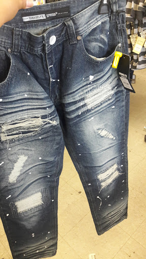 Discount Store «Factory 2-U (Fallas Discount Stores)», reviews and photos, 9691 Chapman Ave, Garden Grove, CA 92841, USA