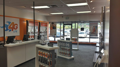 Cell Phone Store «AT&T Authorized Retailer», reviews and photos, 2960 Shallowford Rd #306, Marietta, GA 30066, USA