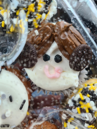 Wedding Bakery «Cake, Hope, & Love», reviews and photos, 1490 N Fairfield Rd, Dayton, OH 45432, USA