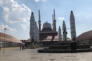 Masjid agung semarang image