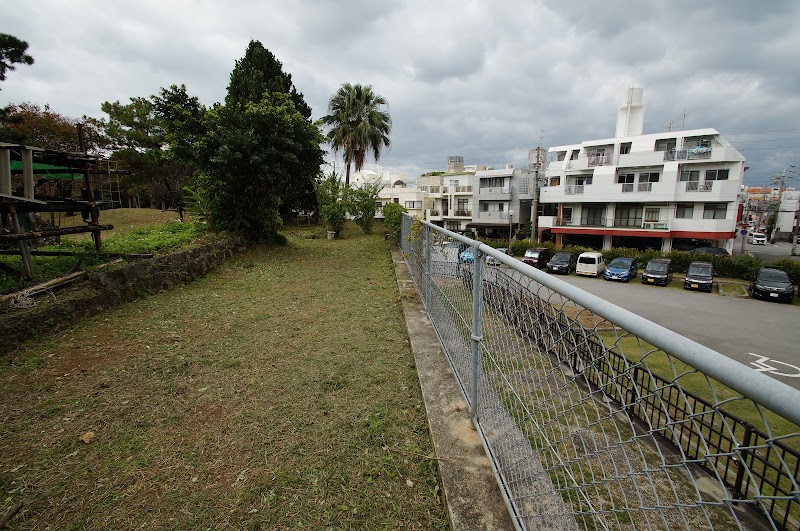 福州園・松山公園 駐車場