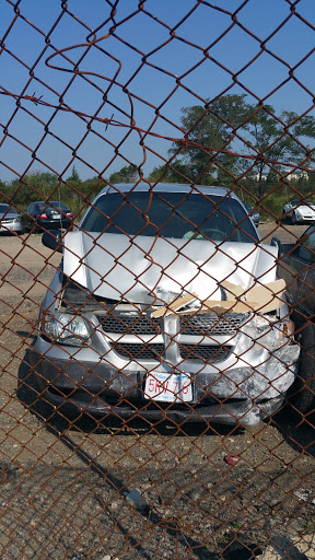 Auto Body Shop «C W Ayers Inc Auto Body & Tow», reviews and photos, 440 E Squantum St, North Quincy, MA 02171, USA