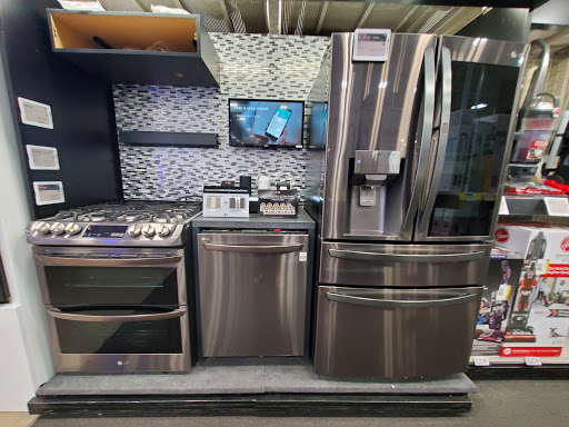 Electronics Store «Best Buy», reviews and photos, 26531 Bouquet Canyon Rd, Santa Clarita, CA 91350, USA