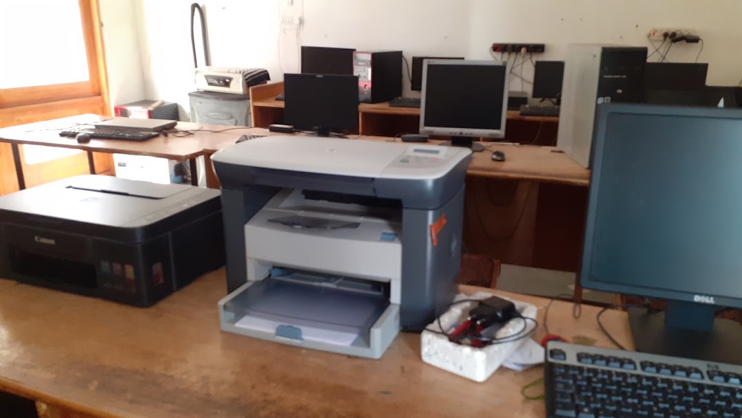 Cyverspace (Computers Education & Cyber Cafe)