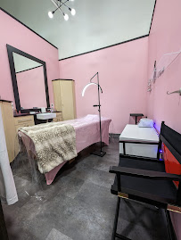 Pretty Ink Permanent Cosmetics Studio - Photo 3 - Car repair in Clearwater, FL, Clearwater