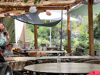 Atmosphère du Restaurant Le Vieux Moulin à La Roque-en-Provence - n°9