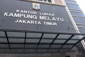 Kantor Kelurahan Kampung Melayu image