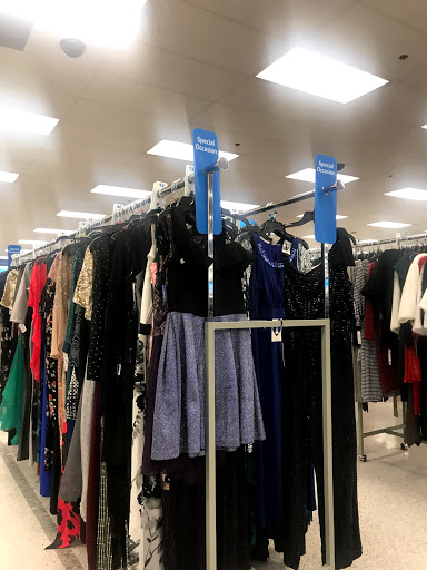 Clothing Store «Ross Dress for Less», reviews and photos, 4043 Riverdale Rd, Riverdale, UT 84405, USA