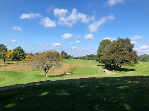 Golf Course «Unicorn Golf Course», reviews and photos, 460 William St, Stoneham, MA 02180, USA