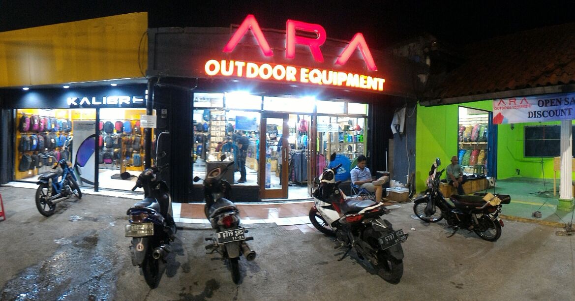 Ara Outdoor Equipment Photo