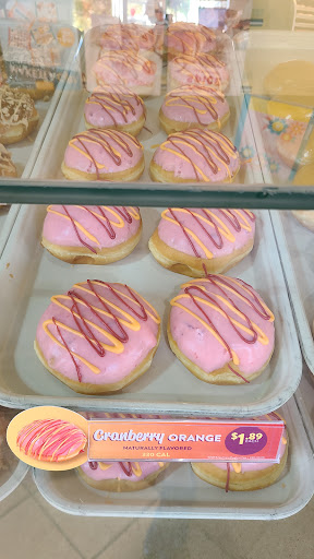 Bakery «Krispy Kreme Doughnuts», reviews and photos, 2600 S Cooper St, Arlington, TX 76015, USA