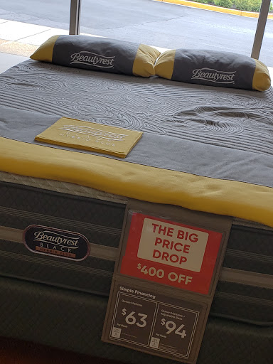 Mattress Store «Mattress Firm Mount Airy», reviews and photos, 325 E Ridgeville Blvd, Mt Airy, MD 21771, USA